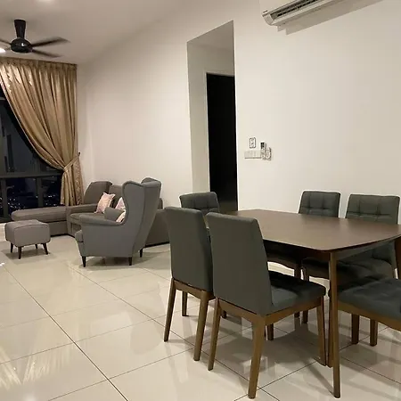 Newly Furnished Wifi 5Pax Homestay @ Setia Sky 88 By Micasa Homestay Johor Bahru Exterior photo