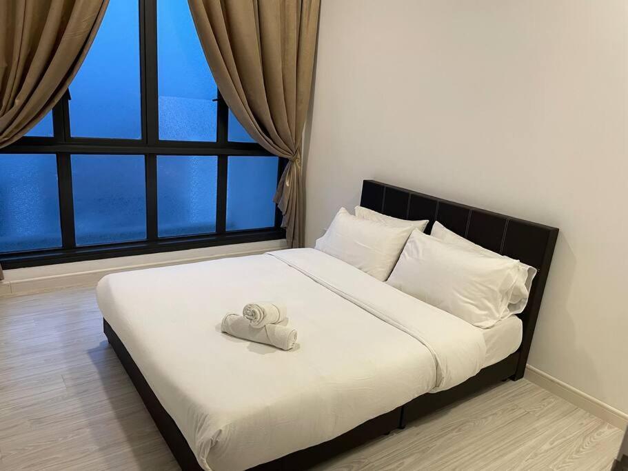 Newly Furnished Wifi 5pax @ Setia Sky 88 By Micasa * Johor Bahru